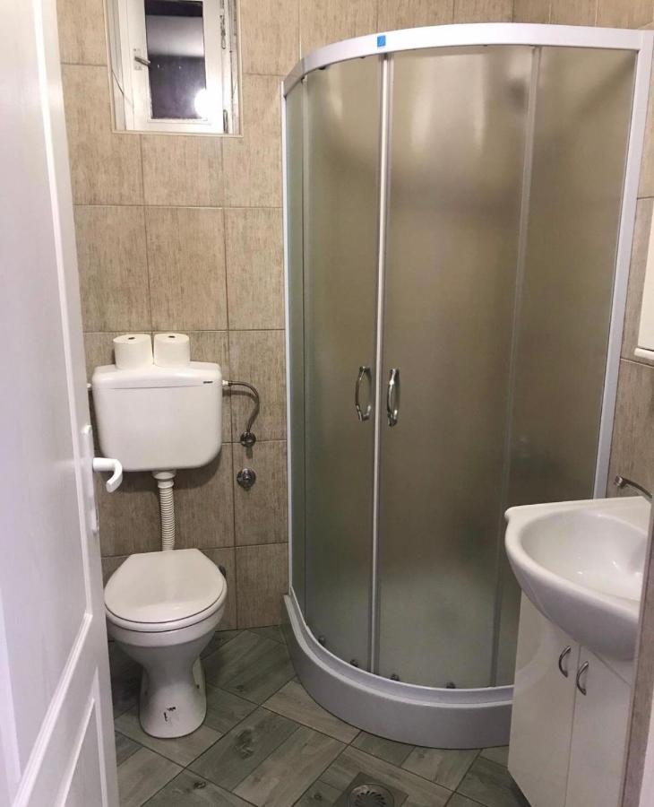 Zen Apartmani زرنيانين المظهر الخارجي الصورة